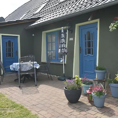 Lovely Holiday In Germany With Large Lawn Holiday home *